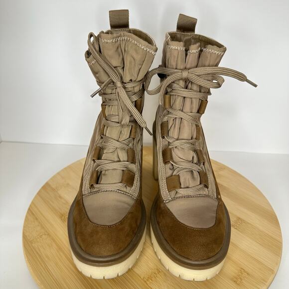 Dolce Vita Celida Lace Up Lug Sole Chunky Heeled Hiking Boot Size 6.5 - Picture 3 of 9